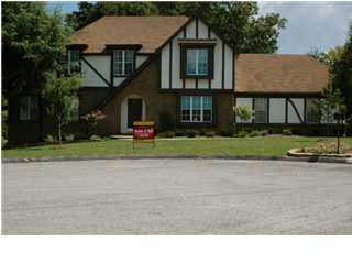 6302 Tudor Road Hixson, TN 37343 - Photo 1 of 8 Primary Photo