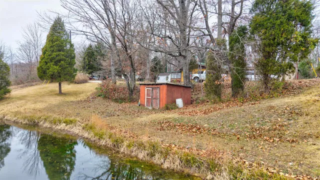 $135,900 | 12733 Yellowbanks Trail, Dale, IN 47523