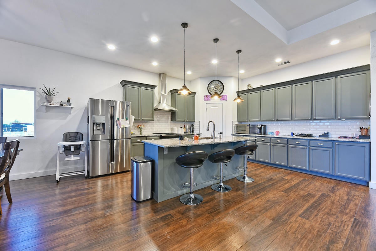 181 Bigham Brown Road White City, OR 97503 - Photo 4 of 22 4