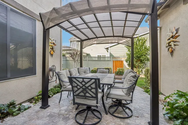 $1,069,888 | 1322 Cottage Grove Court, Tracy, CA 95377