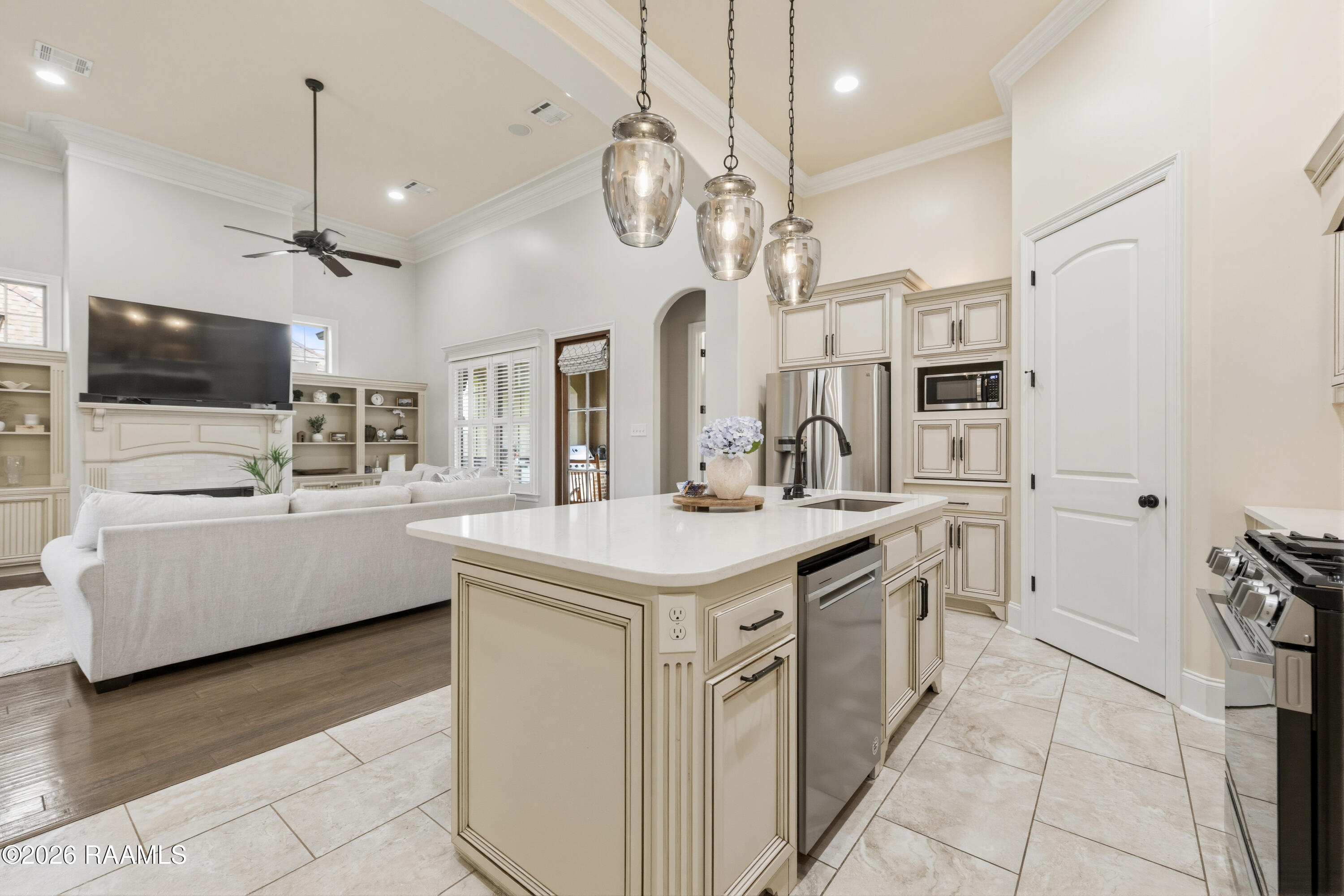 106 Rue De Chambery Broussard, LA 70518 - Photo 19 of 47 106RueChambery2026-39