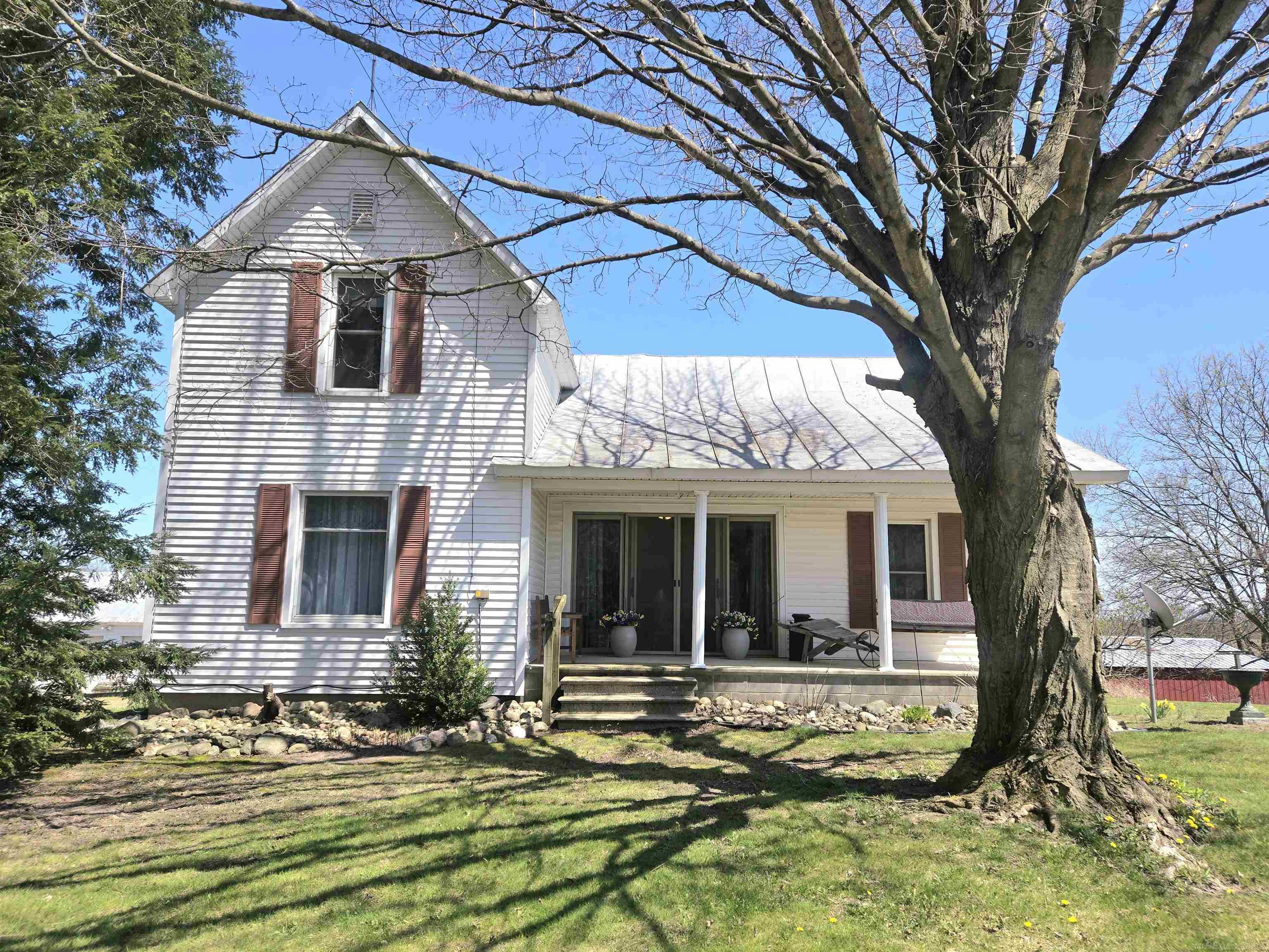 281 South Behnke Road Coldwater, MI 49036 - Photo 1 of 25 50175303-e0f7eea0-1e92-4803-9313-61b855f777d0.JPG