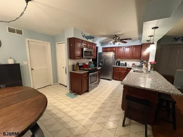 $449,000 | 2403 Lahn Lane, Mays Landing, NJ 08330