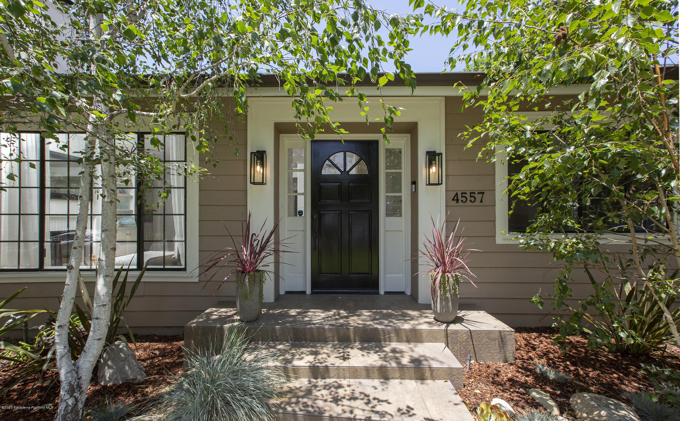 4557 Viro Road La Canada Flintridge, CA 91011 - Photo 1 of 43 3