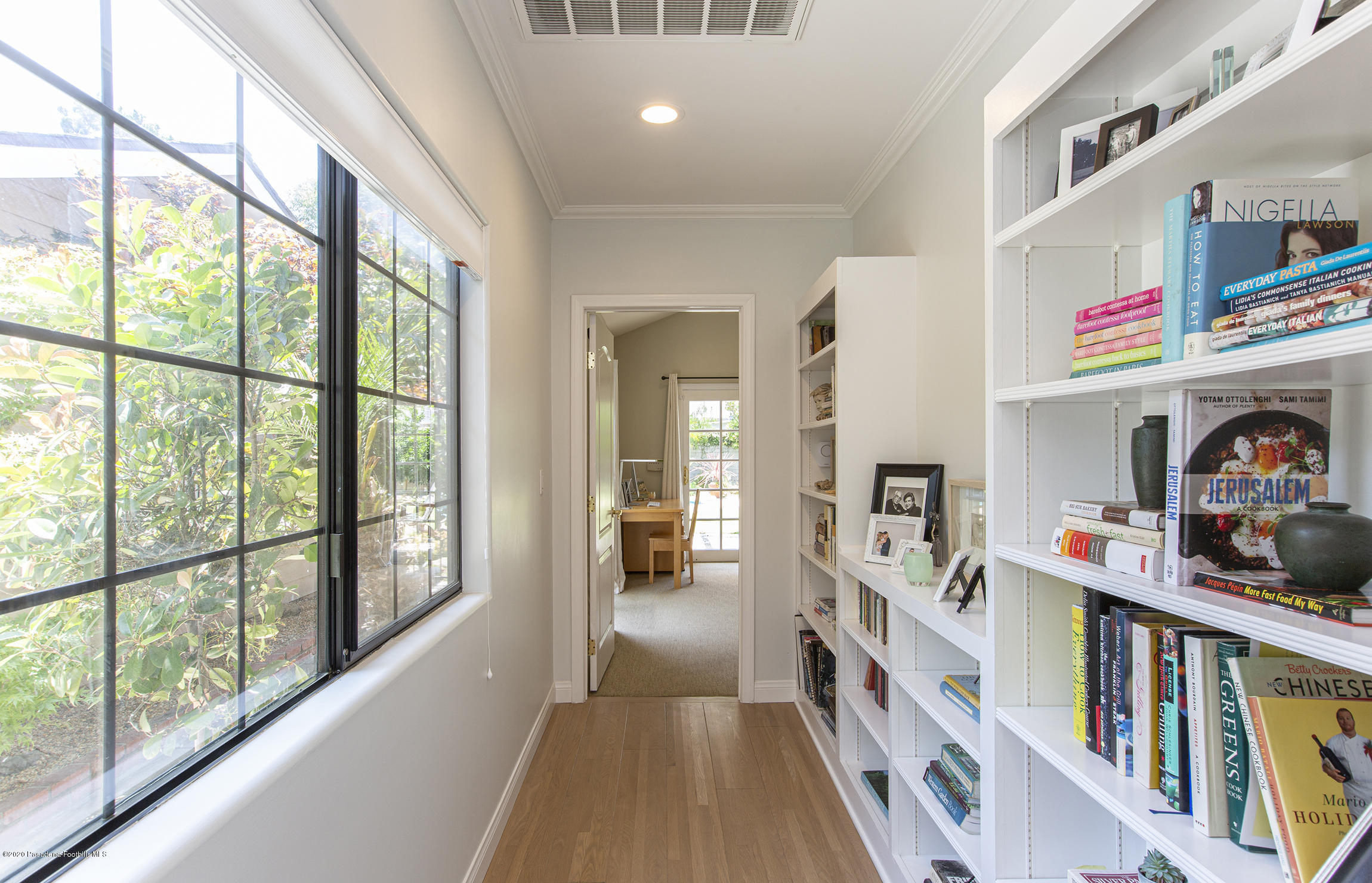 4557 Viro Road La Canada Flintridge, CA 91011 - Photo 27 of 43 32