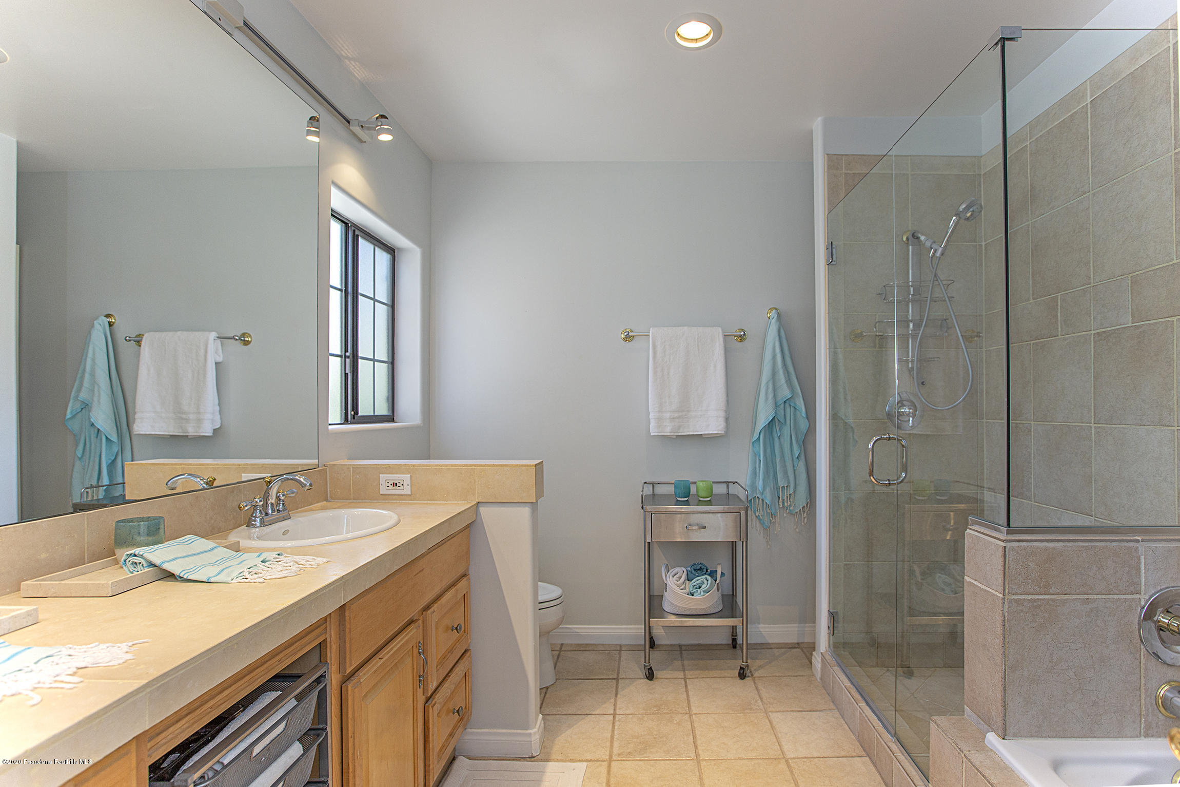 4557 Viro Road La Canada Flintridge, CA 91011 - Photo 30 of 43 31