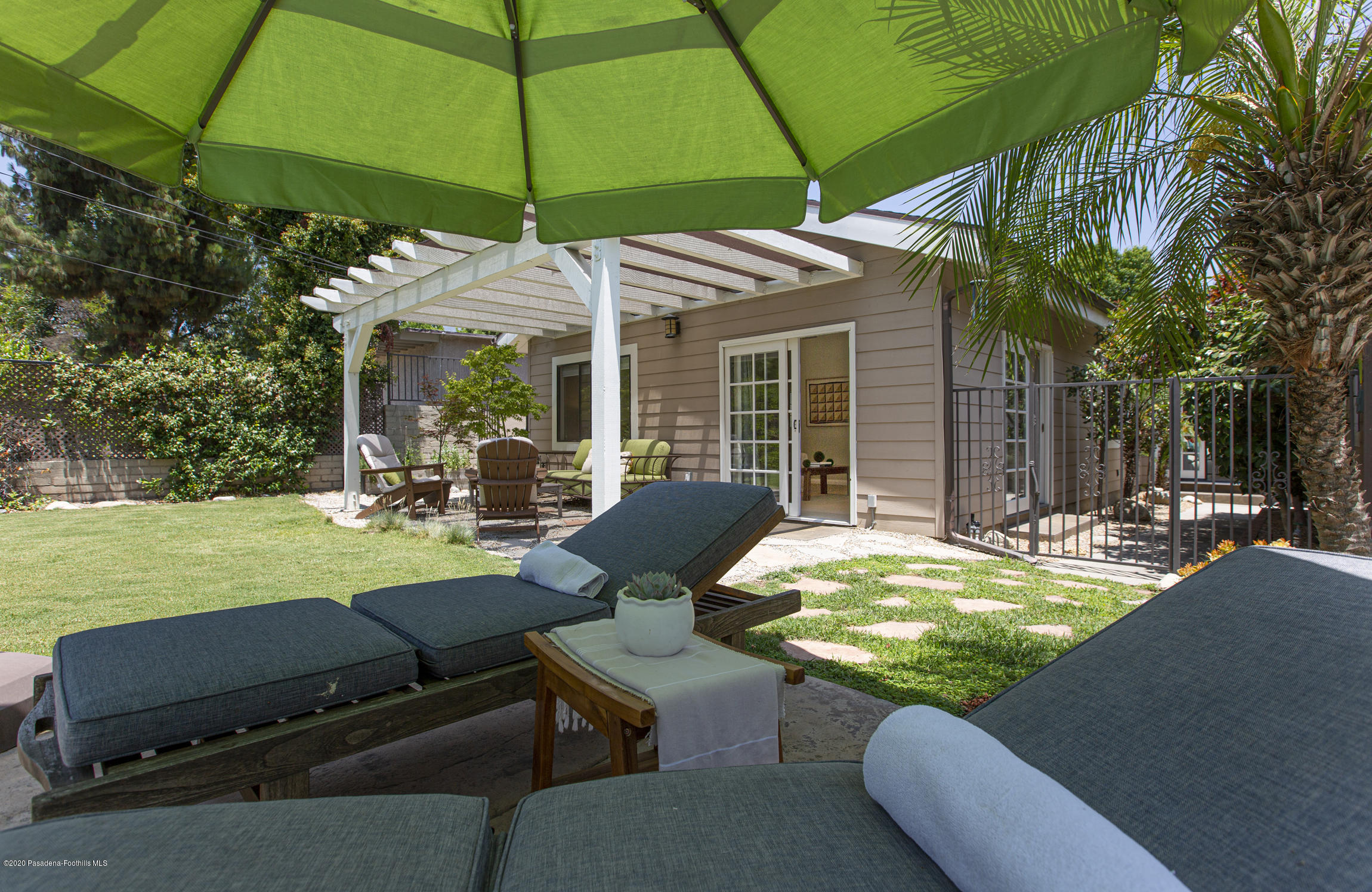 4557 Viro Road La Canada Flintridge, CA 91011 - Photo 36 of 43 44