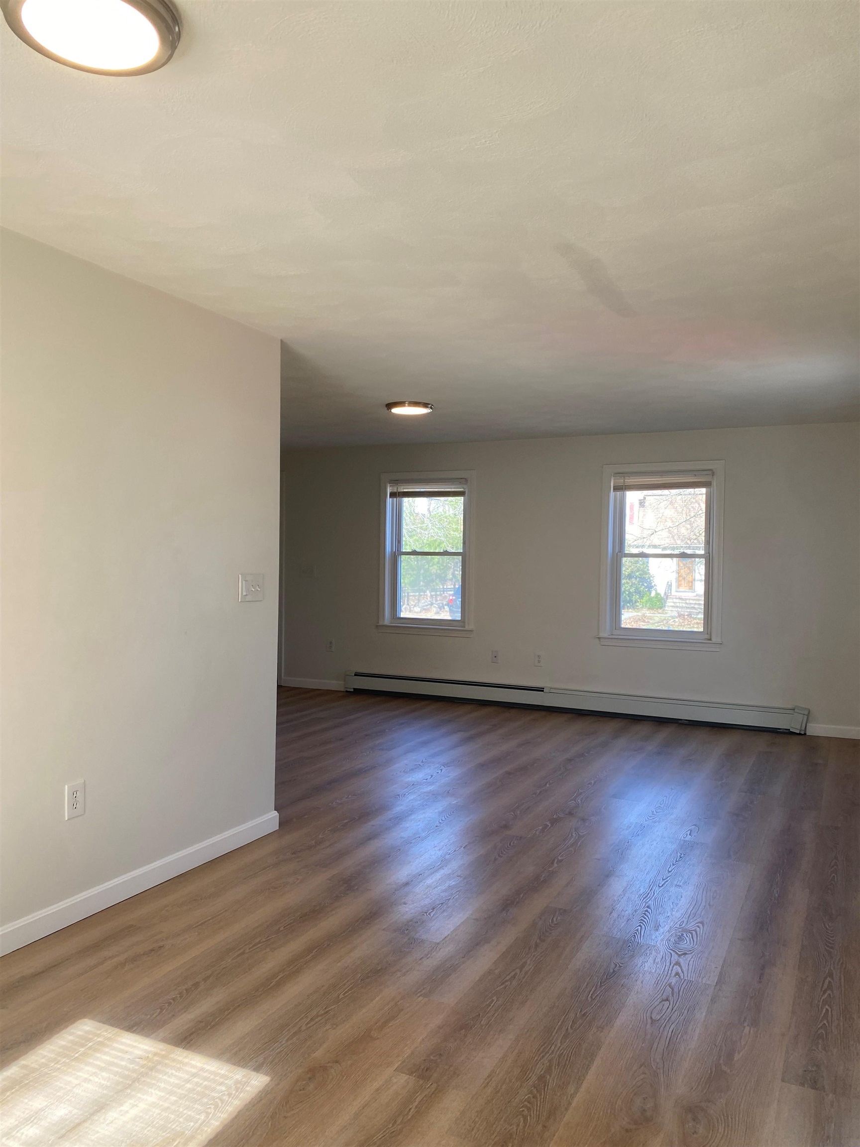 1 L Phillip Road Derry, NH 03038 - Photo 6 of 14