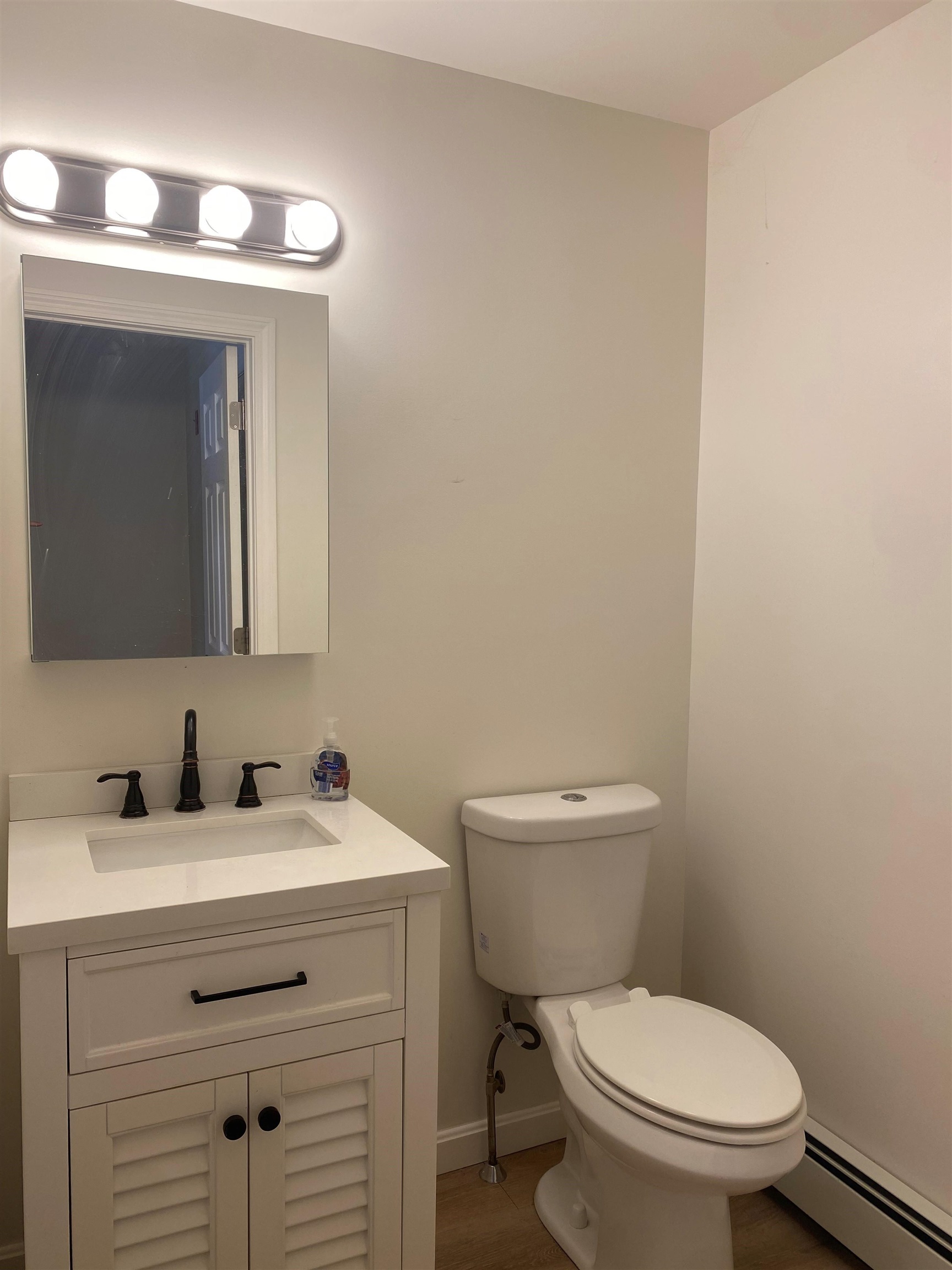 1 L Phillip Road Derry, NH 03038 - Photo 8 of 14