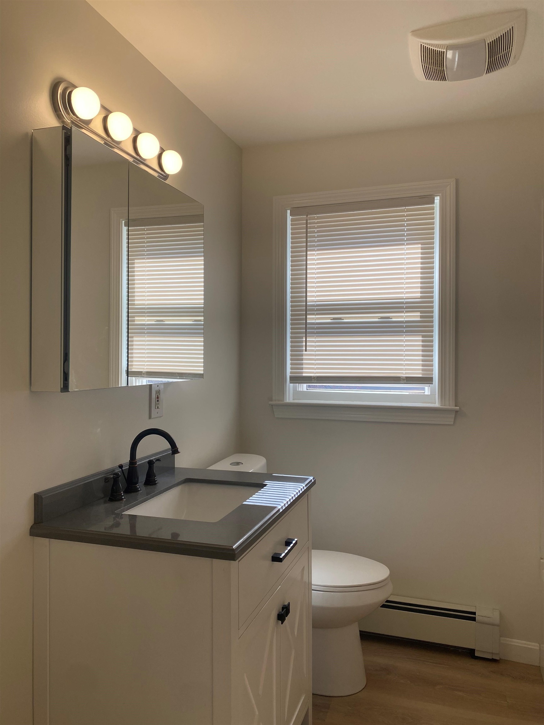 1 L Phillip Road Derry, NH 03038 - Photo 9 of 14