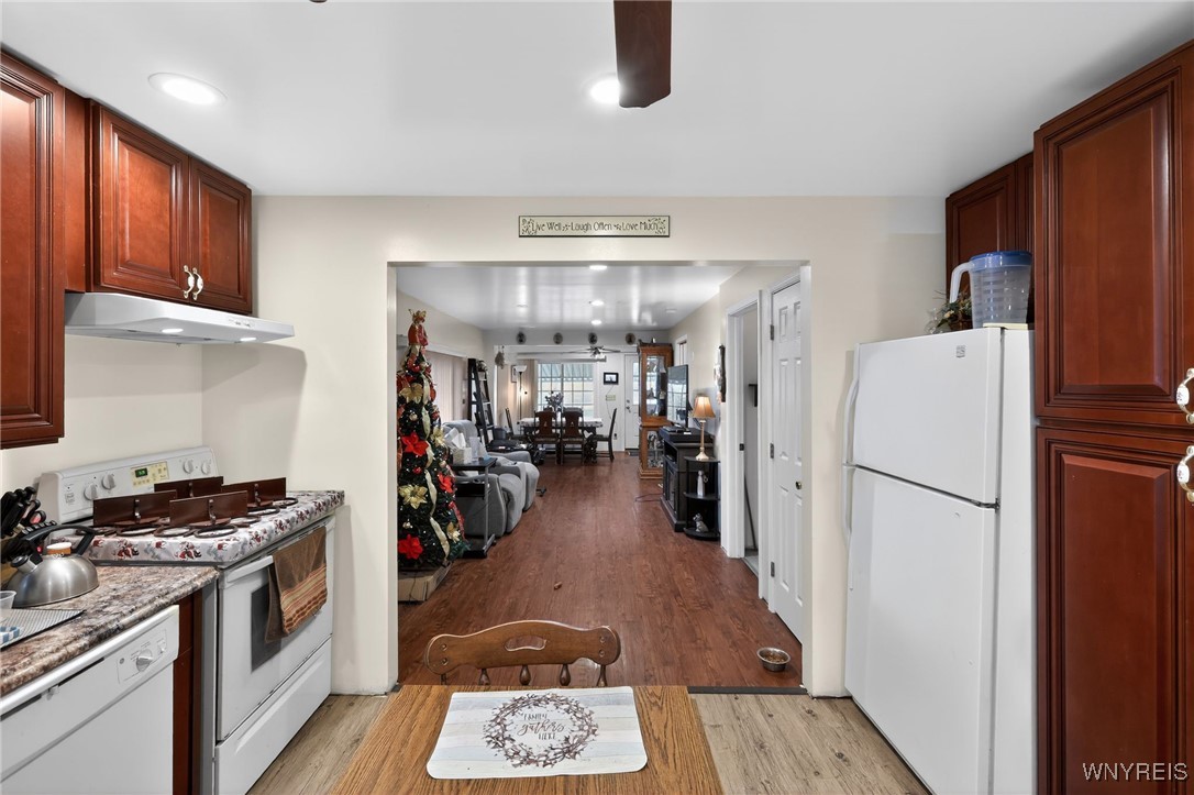 2125 Lake Road Porter, NY 14174 - Photo 6 of 27