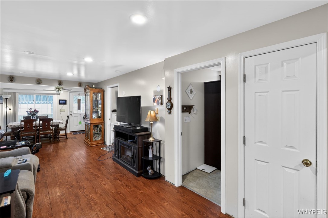 2125 Lake Road Porter, NY 14174 - Photo 10 of 27