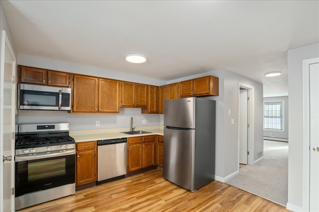 74 Roper Street, Unit C Lowell, MA 01852 - Photo 10 of 26 Gallery Image 10