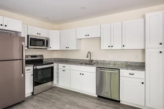 $419,900 | 725-727 Central Avenue, Unit LL03, Dover, NH 03820