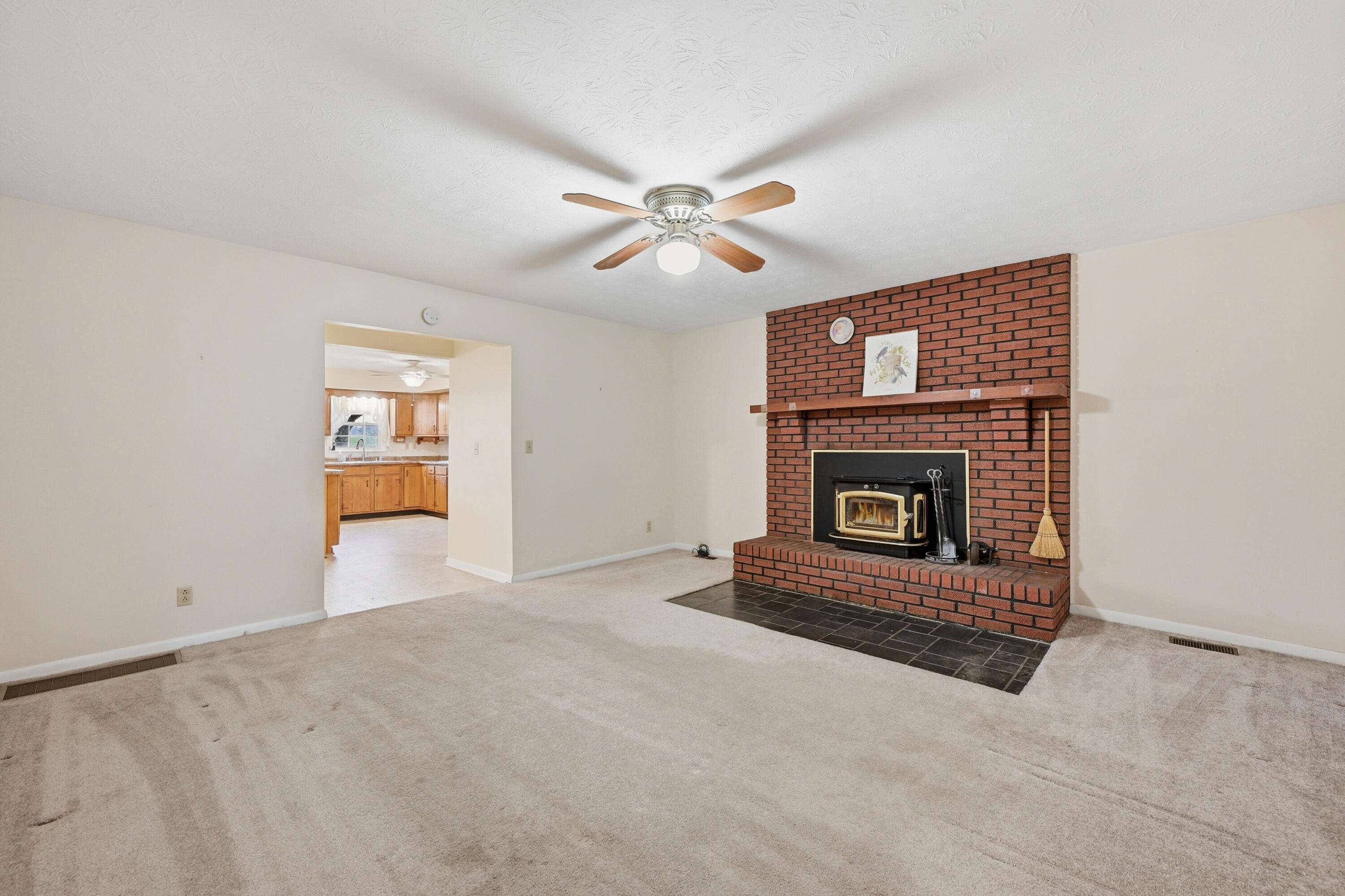 537 Grider-Anderson Road Science Hill, KY 42553 - Photo 4 of 26