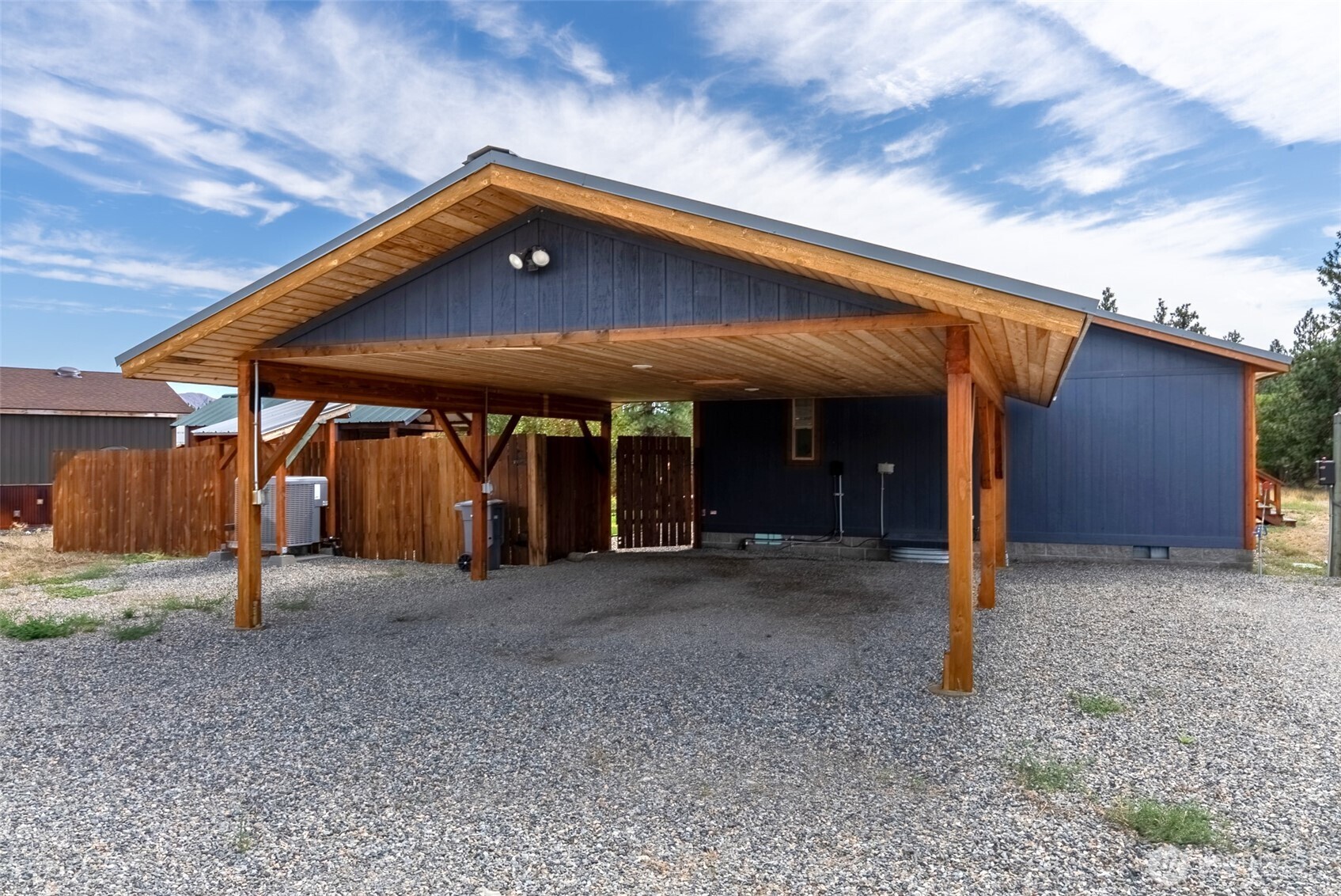 88 Horizon View Winthrop, WA 98862 - Photo 11 of 40 a view of a house