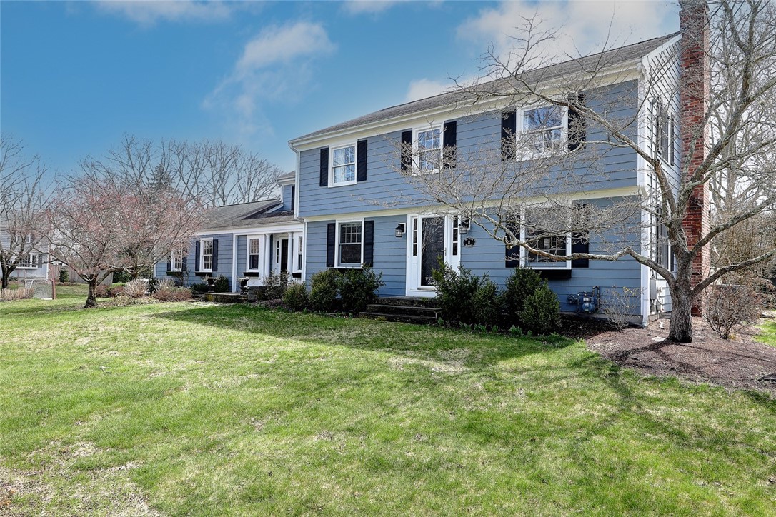 11 Briarfield Road Barrington, RI 02806 - Photo 1 of 50 Gallery Image 1