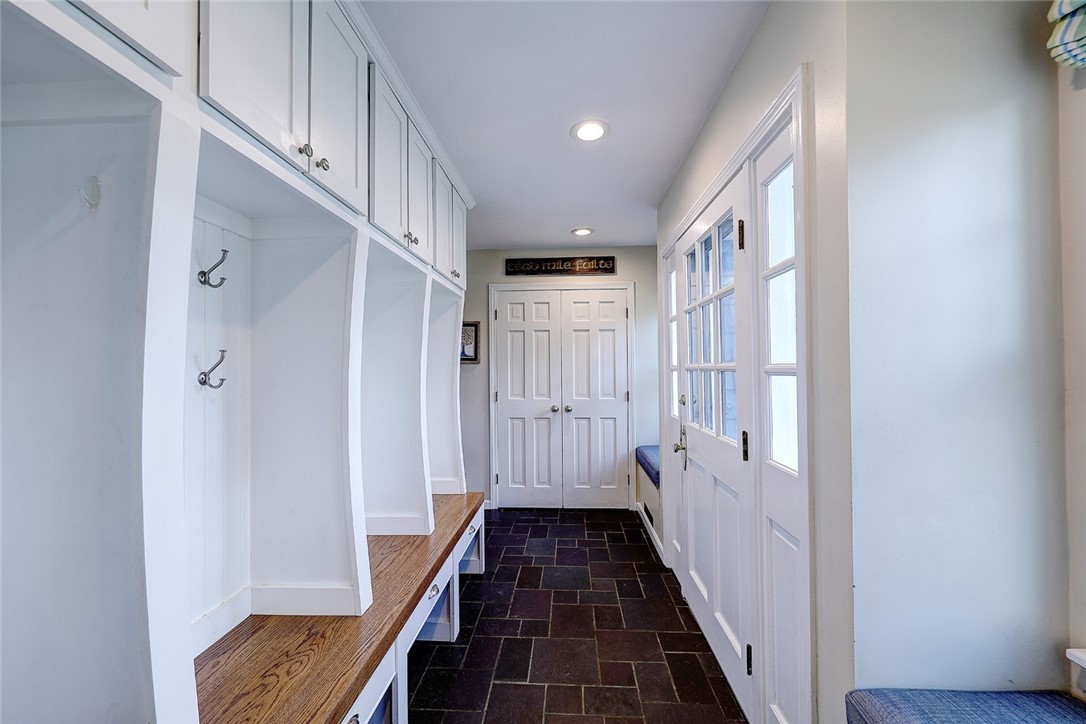11 Briarfield Road Barrington, RI 02806 - Photo 29 of 50 Gallery Image 29