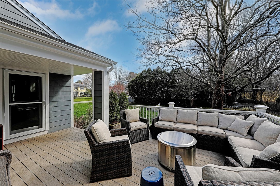 11 Briarfield Road Barrington, RI 02806 - Photo 42 of 50 Gallery Image 42