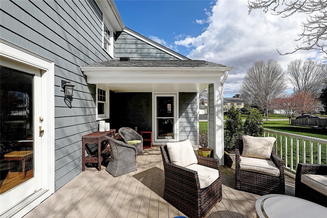 11 Briarfield Road Barrington, RI 02806 - Photo 43 of 50 Gallery Image 43