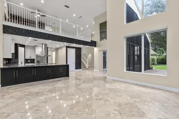 $849,900 | 6966 Great Falls Circle, Boynton Beach, FL 33437