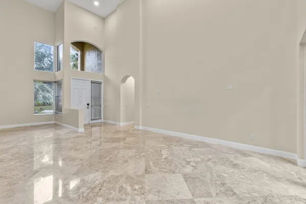 $849,900 | 6966 Great Falls Circle, Boynton Beach, FL 33437