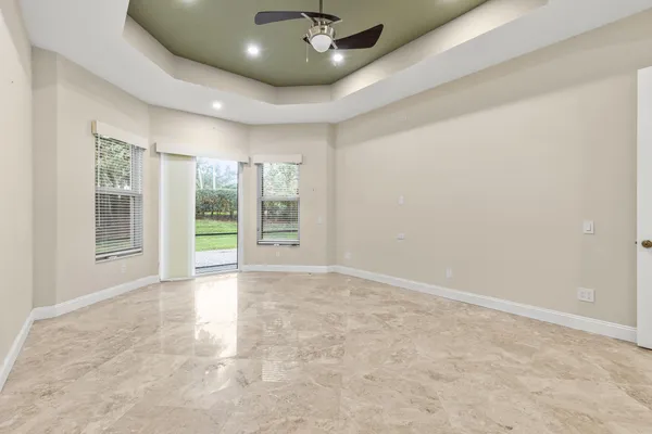 $849,900 | 6966 Great Falls Circle, Boynton Beach, FL 33437