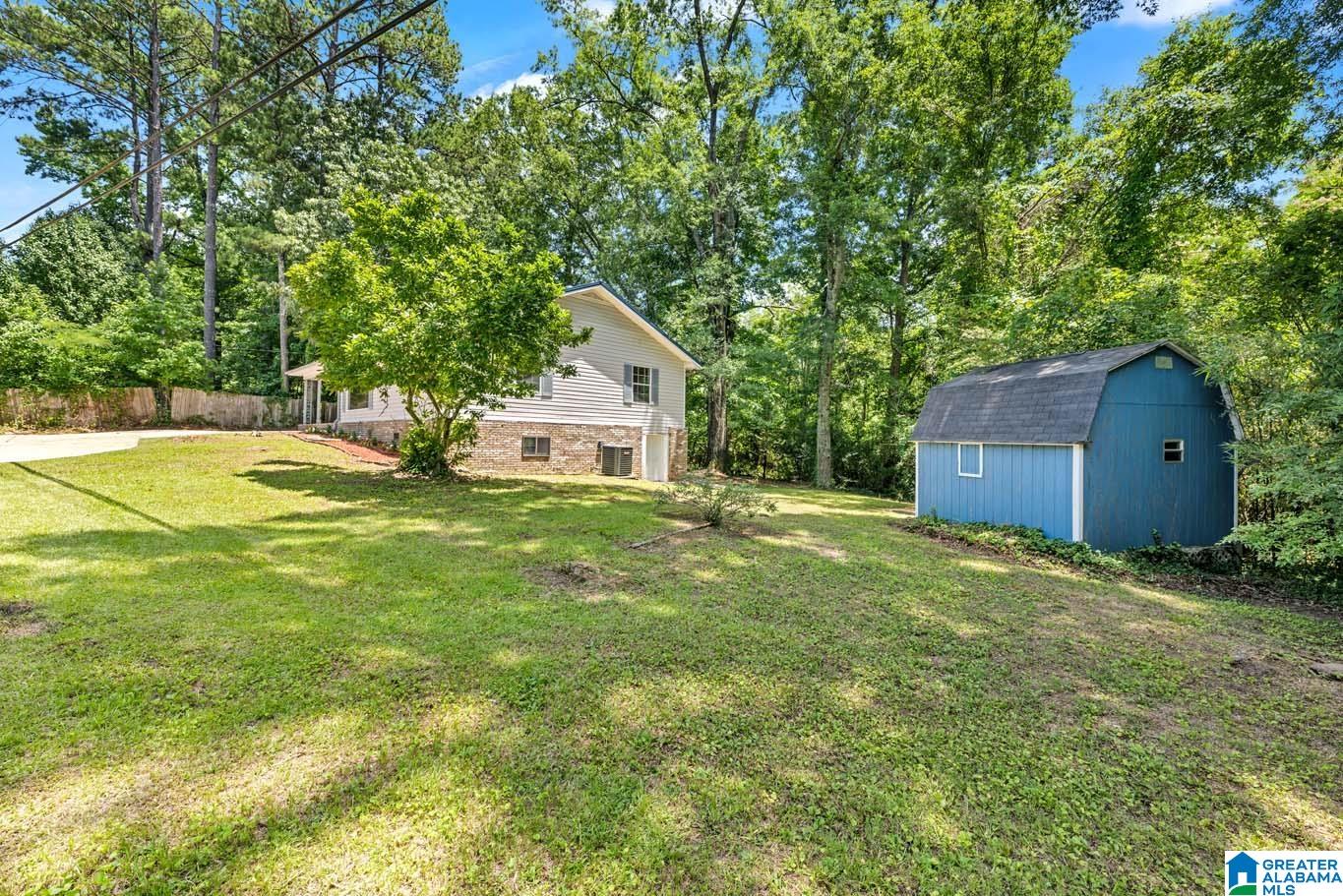 4093 Hopewell Road Bessemer, AL 35022 - Photo 4 of 29