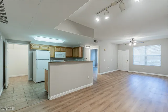 $1,623 | 10550 West Alexander Road, Unit 1130, Las Vegas, NV 89129