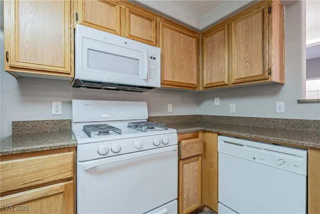 $1,623 | 10550 West Alexander Road, Unit 1130, Las Vegas, NV 89129