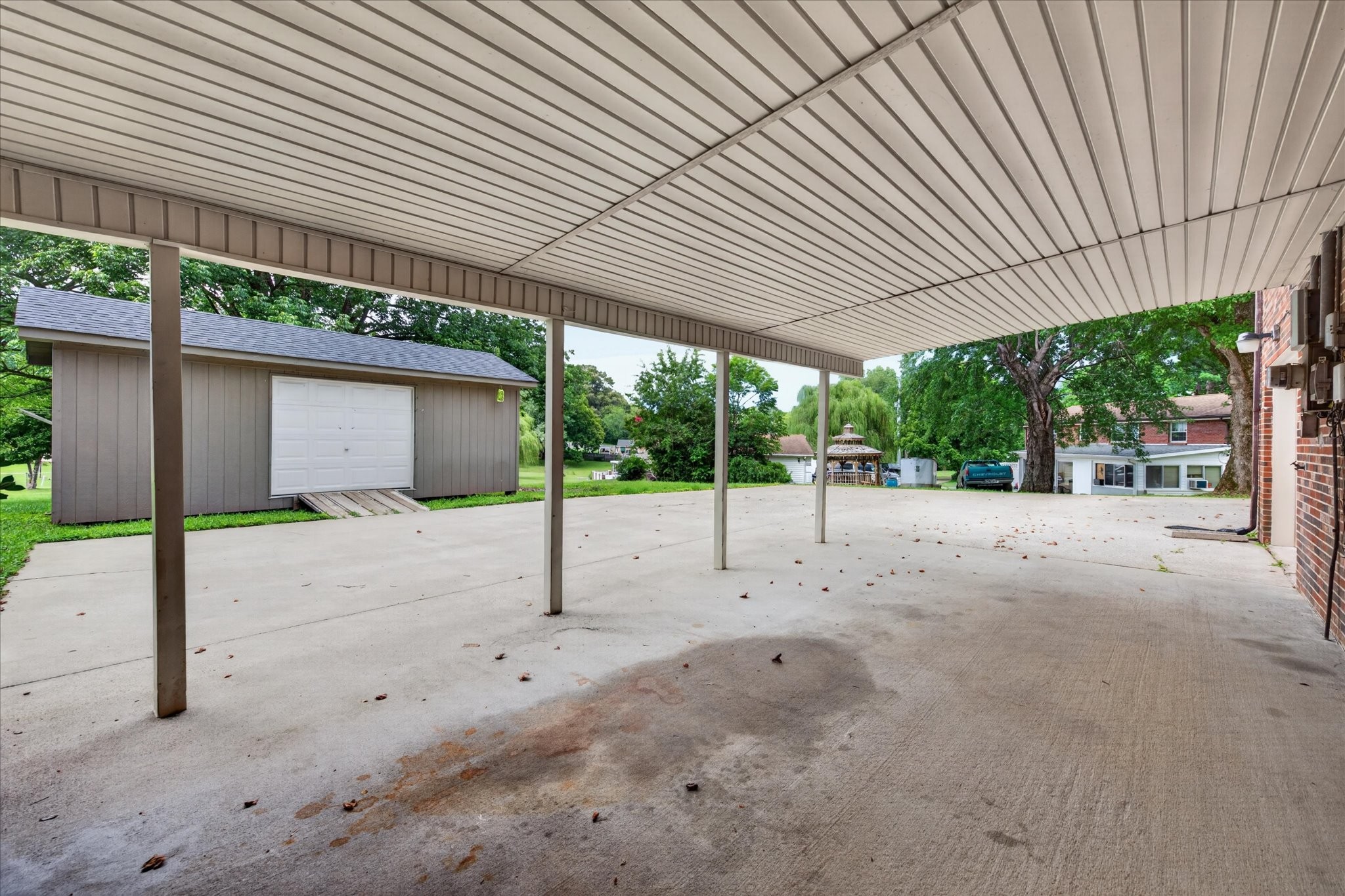 309 Dunbar Cave Road Clarksville, TN 37043 - Photo 30 of 33 Gallery Image 30