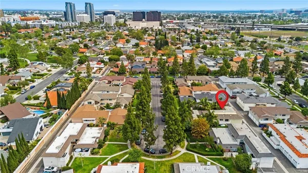 $2,699 | 414 Nobel Avenue, Unit C, Santa Ana, CA 92707