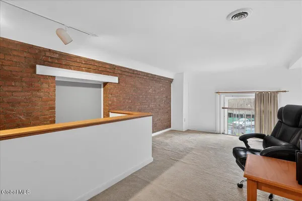 $181,000 | 196 Morton Avenue, Unit 103, Albany, NY 12202
