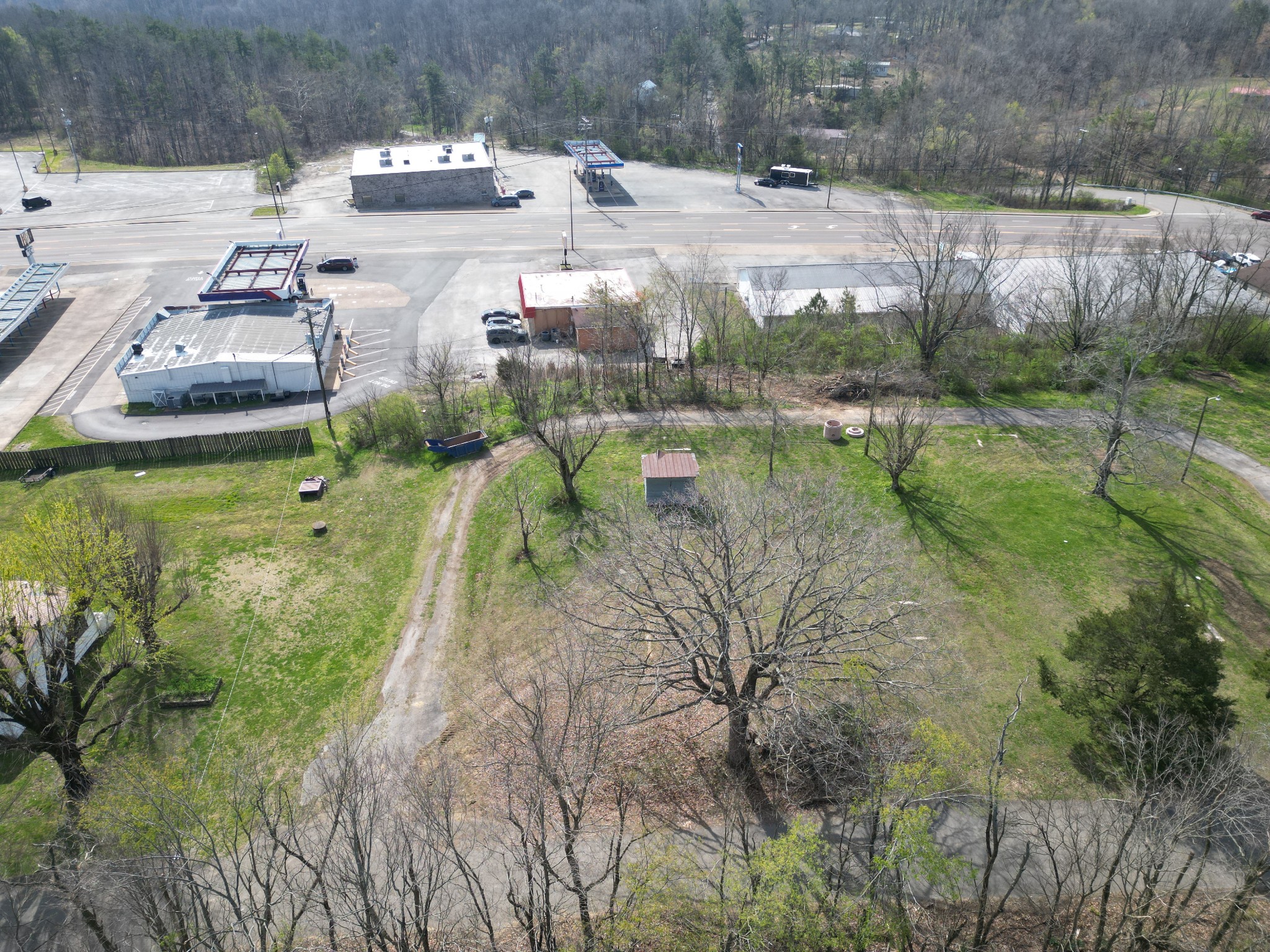 B Roney Avenue Hohenwald, TN 38462 - Photo 4 of 6