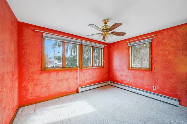 $600,000 | 1344 Boston Avenue, Bay Shore, NY 11706