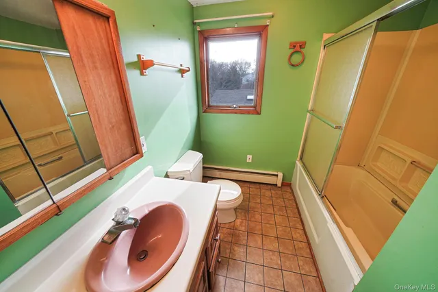 $600,000 | 1344 Boston Avenue, Bay Shore, NY 11706