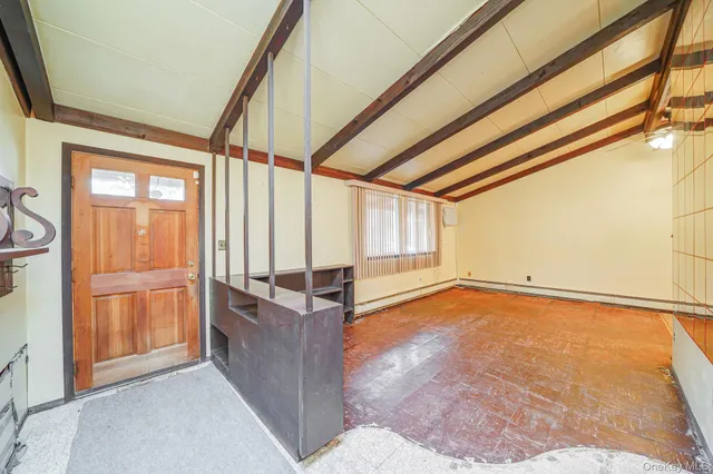 $600,000 | 1344 Boston Avenue, Bay Shore, NY 11706