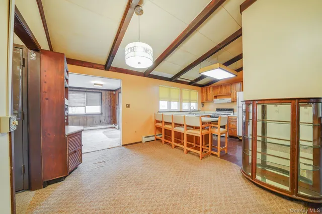 $600,000 | 1344 Boston Avenue, Bay Shore, NY 11706