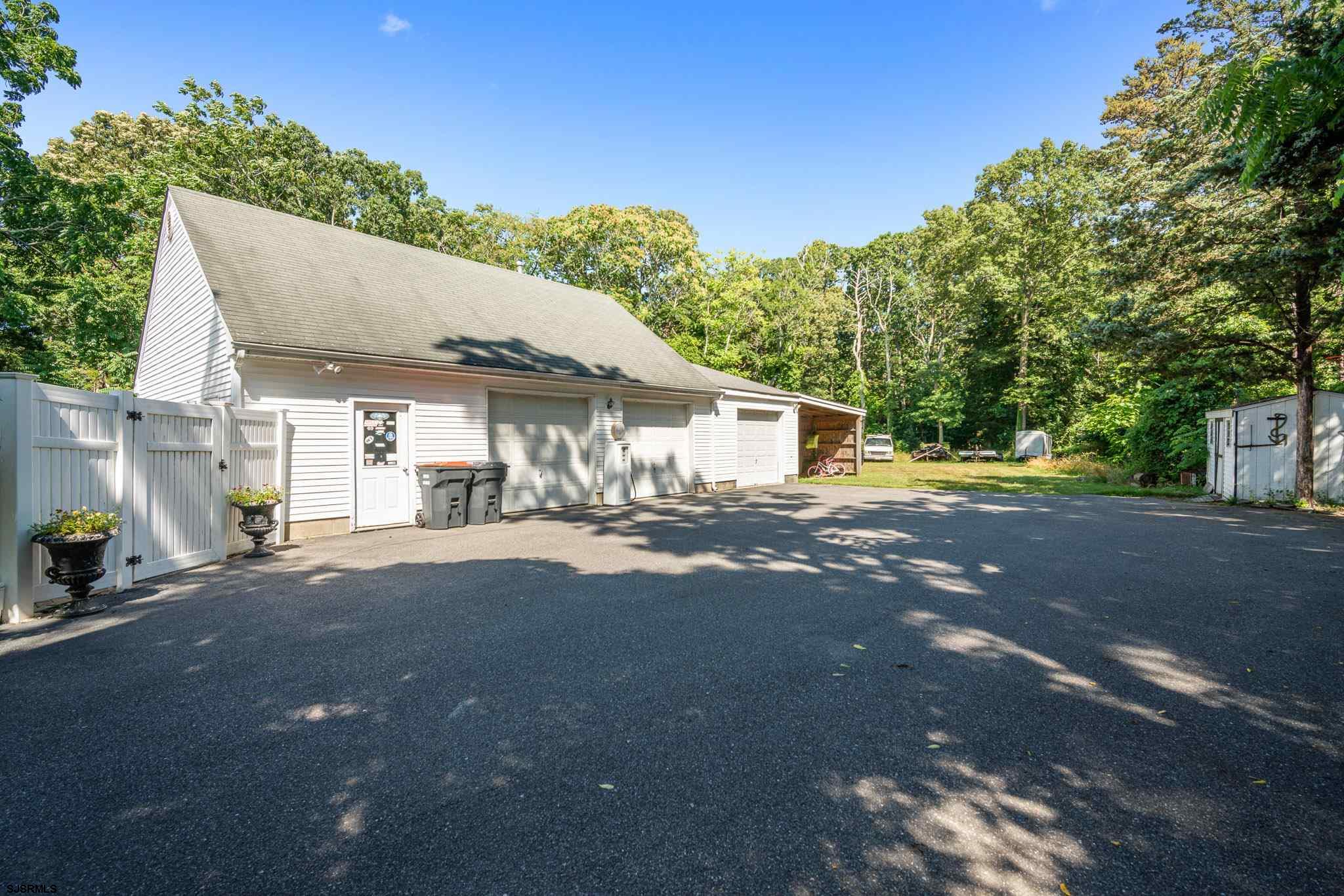 22 Leeds Point Road Absecon, NJ 08205 - Photo 6 of 51