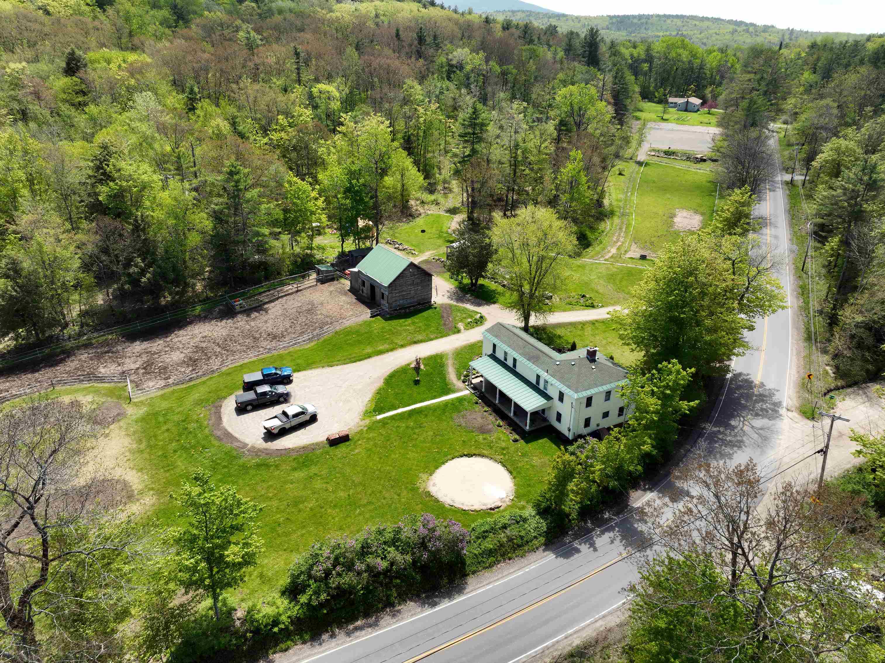 128 Chesham Road Harrisville, NH 03450 - Photo 3 of 40
