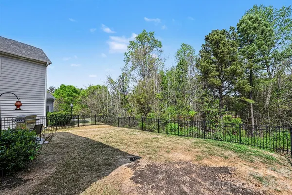 $525,000 | 11707 Clems Branch Drive, Charlotte, NC 28277