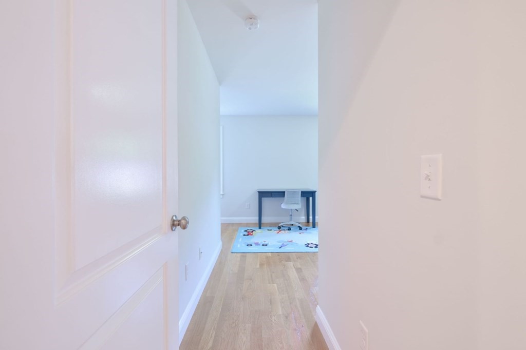 20 Parkridge Road Wayland, MA 01778 - Photo 15 of 40