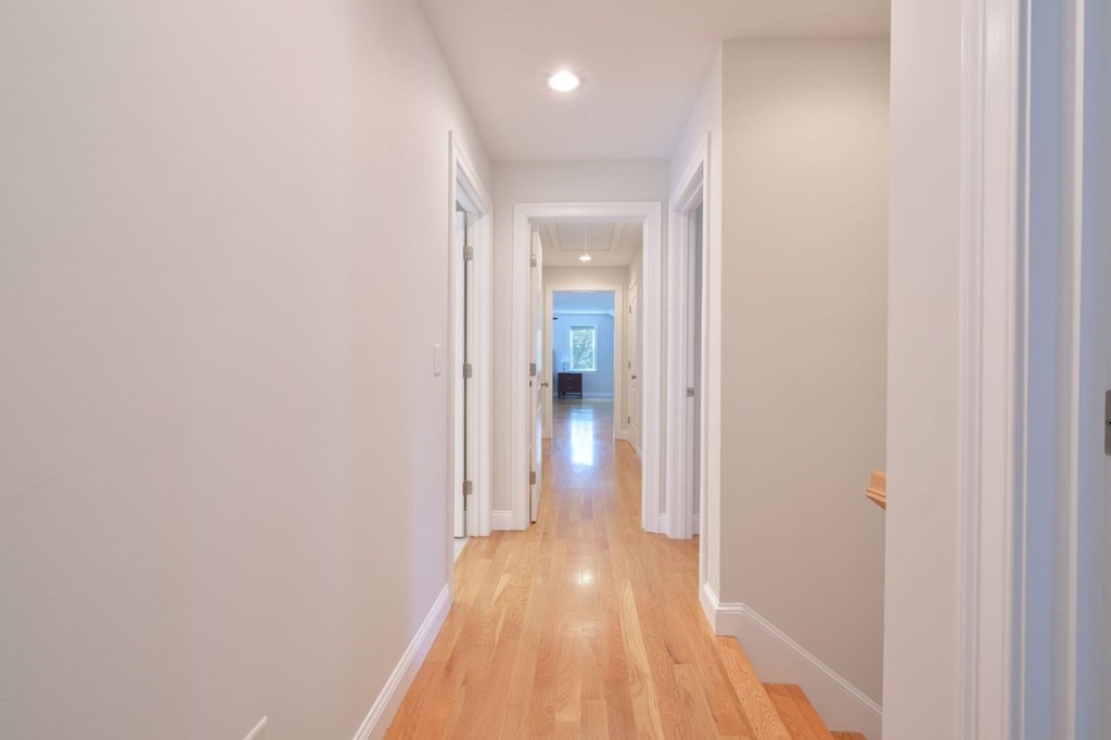20 Parkridge Road Wayland, MA 01778 - Photo 18 of 40