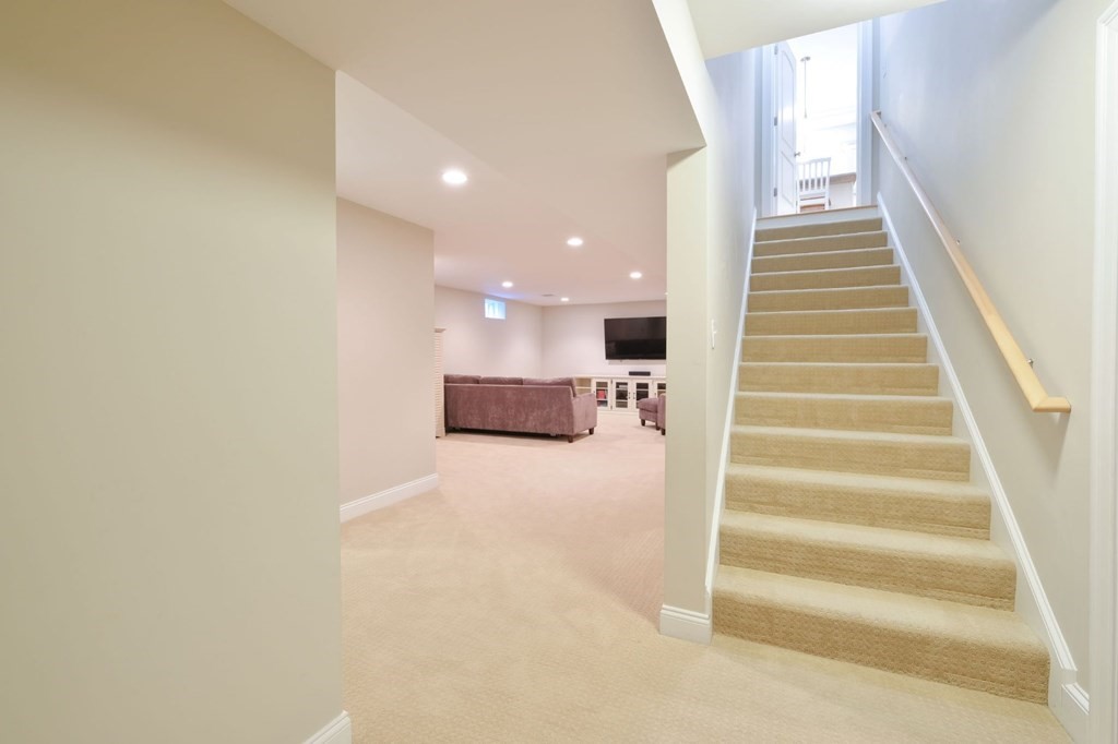 20 Parkridge Road Wayland, MA 01778 - Photo 26 of 40