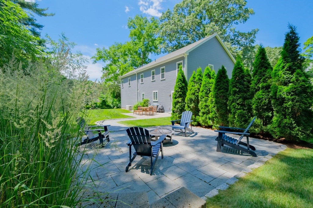 20 Parkridge Road Wayland, MA 01778 - Photo 35 of 40