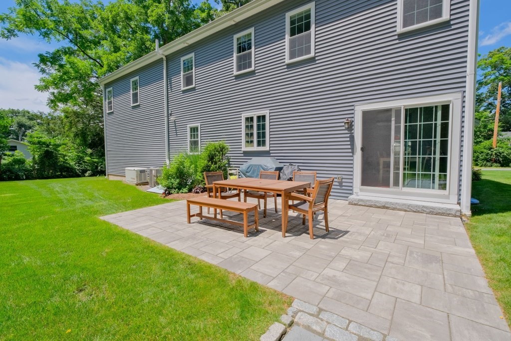 20 Parkridge Road Wayland, MA 01778 - Photo 36 of 40