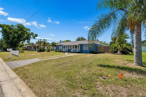 $399,997 | 2309 21st Avenue West, Bradenton, FL 34205