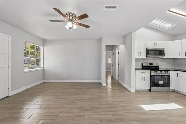 $399,997 | 2309 21st Avenue West, Bradenton, FL 34205