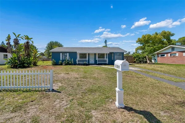 $399,997 | 2309 21st Avenue West, Bradenton, FL 34205