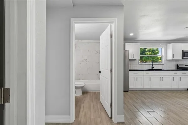 $399,997 | 2309 21st Avenue West, Bradenton, FL 34205